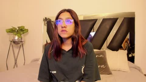 MiaIron online show from April 6, 11:00 am