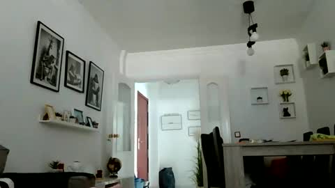 Snapshot of mich6921 chatting on June 6, 3:39 pm MILO MIAMI online show from June 6, 3:39 pm