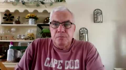 Snapshot of michael040713 chatting on November 16, 7:52 pm michael040713 online show from November 16, 7:52 pm