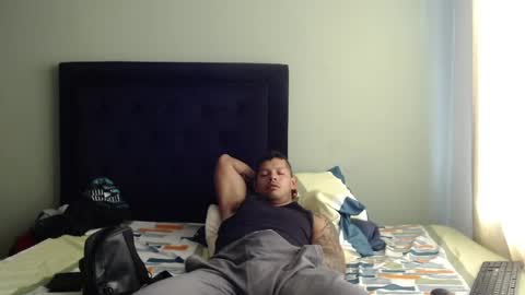 Snapshot of michael_daviss1 chatting on April 18, 4:22 pm Michael Daviss online show from April 18, 4:22 pm