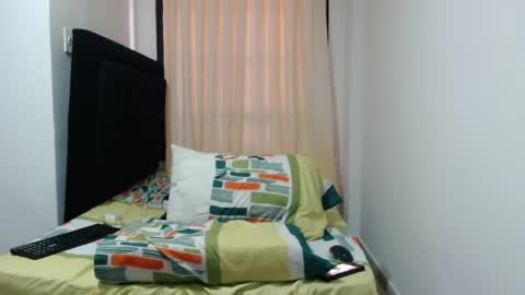 Snapshot of michael_daviss1 chatting on May 13, 12:46 pm Michael Daviss online show from May 13, 12:46 pm