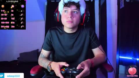 Snapshot of michael_kendall0 chatting on December 10, 1:11 am michael independent model  online show from December 10, 1:11 am