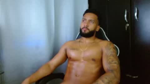 maximo online show from February 12, 7:36 am