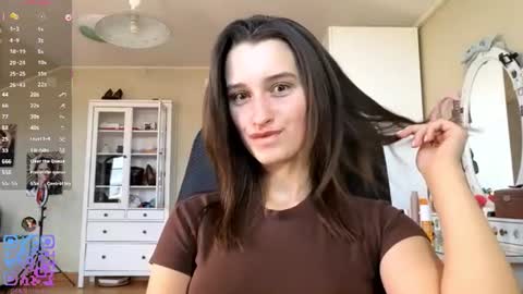 Snapshot of michael_pors chatting on July 19, 2:21 pm Emily online show from July 19, 2:21 pm