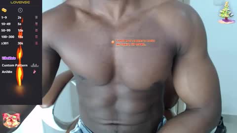 michael_thomsom online show from December 16, 4:23 pm