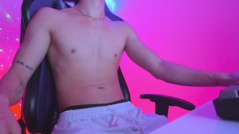 Michael online show from April 1, 2:56 am