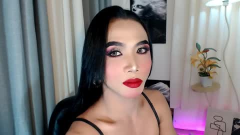 michaelagoddess online show from April 21, 5:06 pm