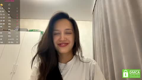 Snapshot of michaeleanidi chatting on July 15, 3:17 pm Milana online show from July 15, 3:17 pm