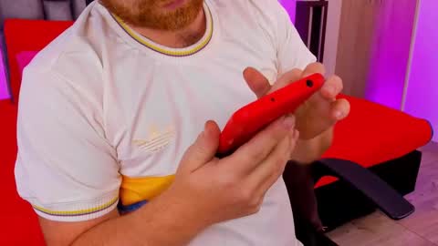 Michael  Contenido explcito online show from September 9, 11:04 pm