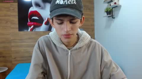 michaelkoiv online show from December 4, 12:25 pm