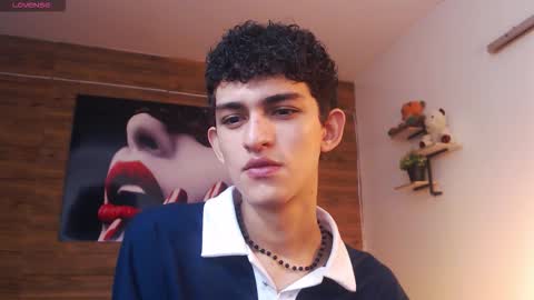 michaelkoiv online show from January 19, 12:42 pm