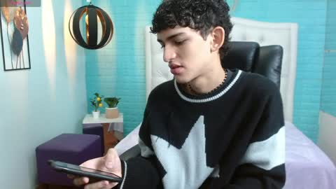 michaelkoiv online show from April 5, 11:40 am