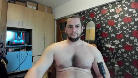 michaelragnar90 online show from April 3, 1:09 pm