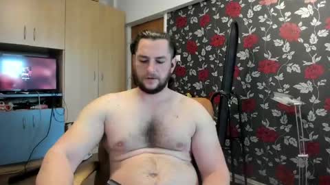 Snapshot of michaelragnar90 chatting on April 22, 7:44 am michaelragnar90 online show from April 22, 7:44 am