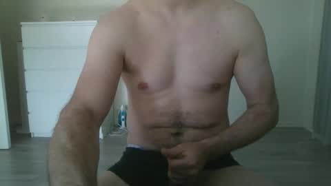 Snapshot of michas909 chatting on May 5, 1:41 pm michas909 online show from May 5, 1:41 pm