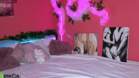 michele_mack online show from January 9, 2:47 am