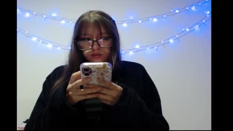 Michell online show from March 19, 2:59 am