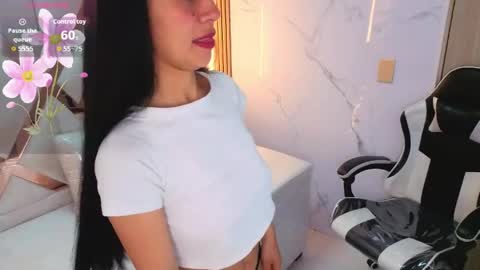 Michell  online show from May 25, 1:17 pm