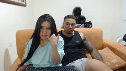 Snapshot of michelle_allen0104 chatting on February 12, 5:37 am michelle_allen0104 online show from February 12, 5:37 am