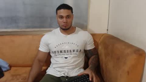 Snapshot of michelle_allen0104 chatting on October 12, 3:16 am michelle_allen0104 online show from October 12, 3:16 am