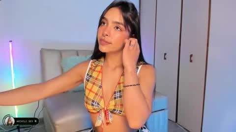 Michelle online show from March 28, 4:39 pm