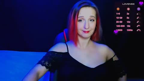 Snapshot of michelleevie chatting on December 6, 4:58 am Agatha online show from December 6, 4:58 am