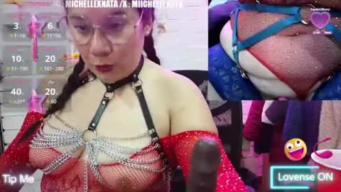 Snapshot of michellenata chatting on July 2, 3:23 am michellenata online show from July 2, 3:23 am