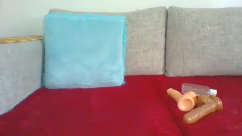 michellevice online show from March 5, 4:19 am