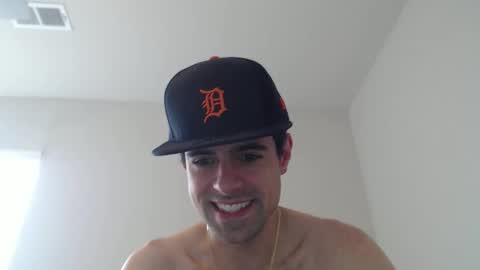 michmark23 online show from April 19, 6:10 pm