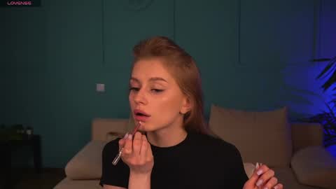 Micky online show from April 15, 10:22 am