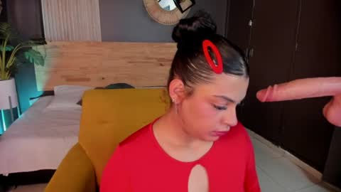 Snapshot of micki__ chatting on June 9, 11:44 am Micki online show from June 9, 11:44 am