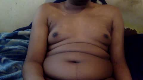 Snapshot of mickkzzx chatting on January 7, 2:51 pm mickkzzx online show from January 7, 2:51 pm