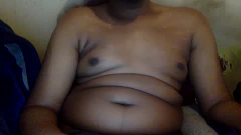 Snapshot of mickkzzx chatting on January 18, 3:38 pm mickkzzx online show from January 18, 3:38 pm