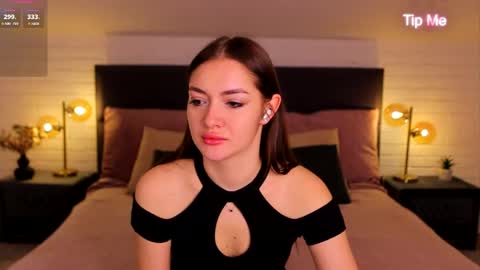 Snapshot of micky___love chatting on April 19, 7:05 pm micky___love online show from April 19, 7:05 pm