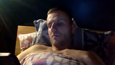Snapshot of mickylove67 chatting on May 19, 9:54 pm mickylove67 online show from May 19, 9:54 pm