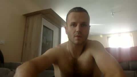 Snapshot of mickylove67 chatting on July 6, 1:19 pm mickylove67 online show from July 6, 1:19 pm