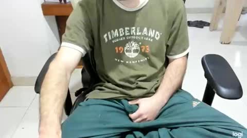 microfama00 online show from February 5, 8:08 am