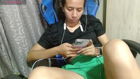 Snapshot of miculohot chatting on July 1, 1:18 am vanesa sexy online show from July 1, 1:18 am