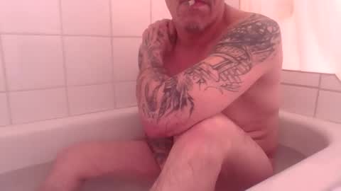 middle123456783939 online show from December 15, 2:05 am