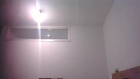 Snapshot of middo73 chatting on March 29, 2:22 am middo73 online show from March 29, 2:22 am