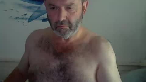 kike online show from September 10, 1:44 pm