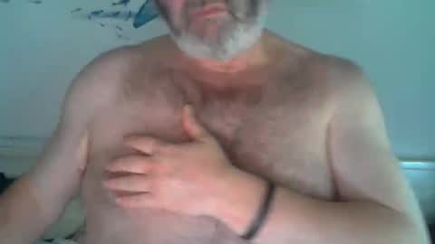 Snapshot of midhir chatting on May 13, 3:42 pm kike online show from May 13, 3:42 pm