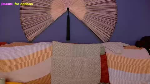 Snapshot of midnight__muse chatting on April 29, 5:00 am Rain online show from April 29, 5:00 am