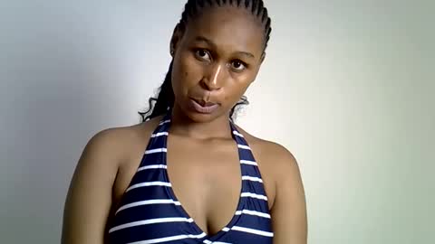Snapshot of midnight_nia chatting on June 5, 8:53 am midnight_nia online show from June 5, 8:53 am