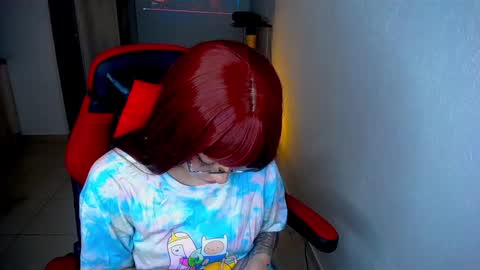 Pola  INDEPENDENT MODEL online show from January 30, 9:04 pm