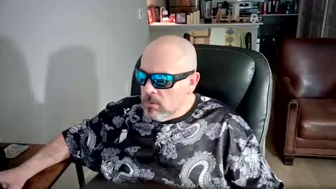 midnightmoonlight777 online show from February 11, 9:31 pm