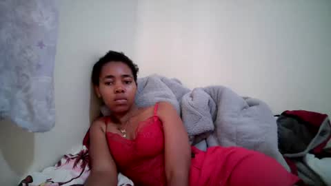 Snapshot of midnightnala chatting on July 3, 6:31 am Nala online show from July 3, 6:31 am