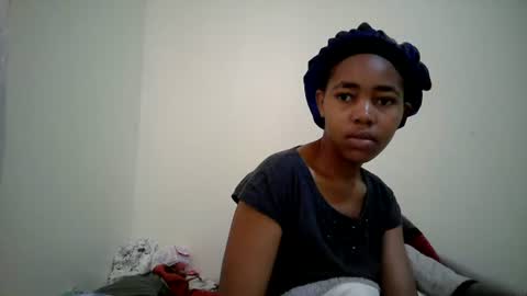 Snapshot of midnightnala chatting on August 1, 6:01 am Nala online show from August 1, 6:01 am