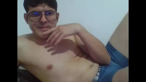 Snapshot of midoncare11282020 chatting on November 12, 2:23 am midoncare11282020 online show from November 12, 2:23 am