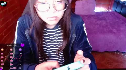 Midori 7u7 online show from March 28, 2:38 pm